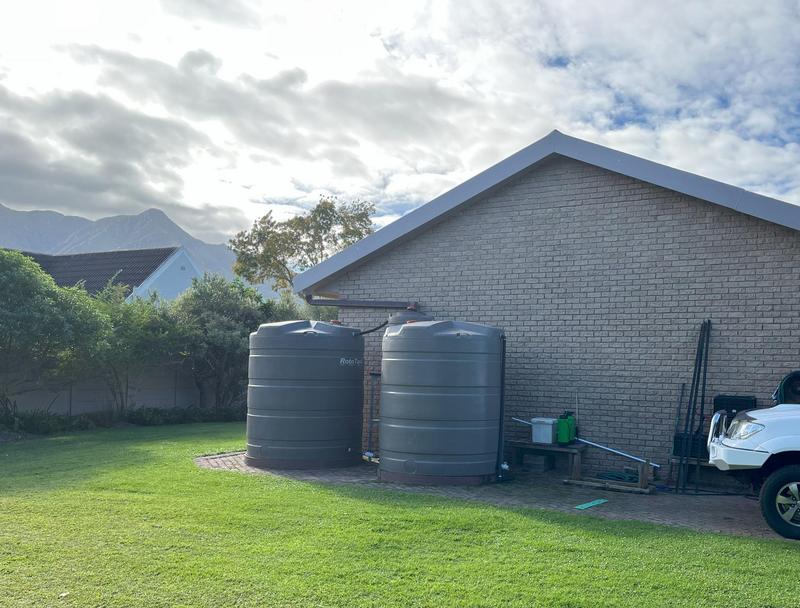 4 Bedroom Property for Sale in Heather Park Western Cape